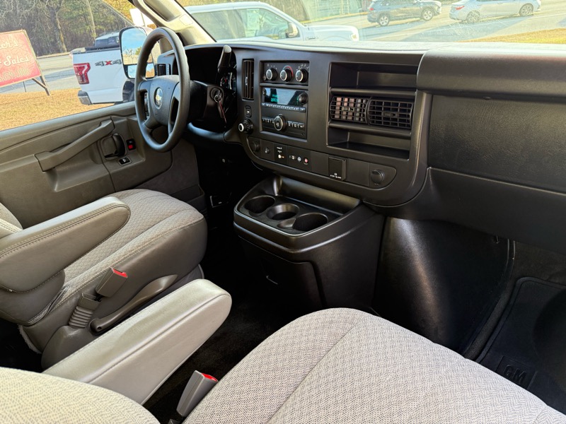 Chevrolet Express  2018