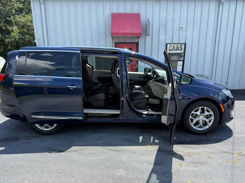 2018 Chrysler Pacifica Touring L Plus - Photo 29