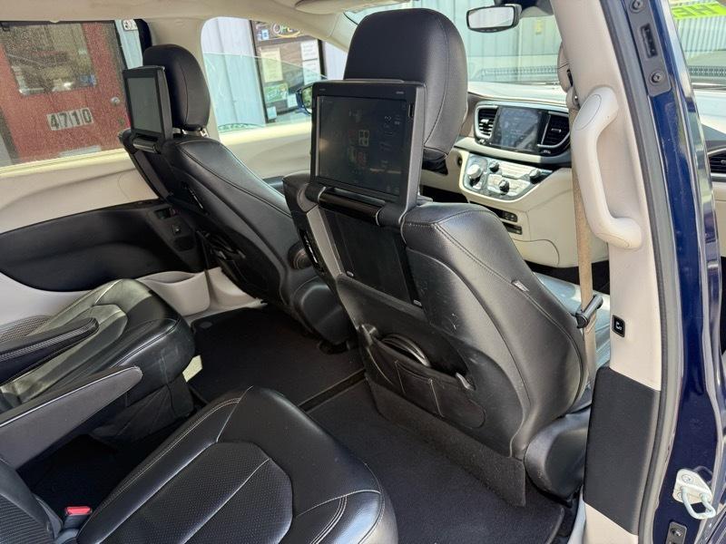 2018 Chrysler Pacifica Touring L Plus - Photo 33