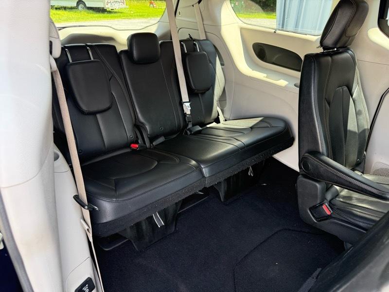 2018 Chrysler Pacifica Touring L Plus - Photo 37