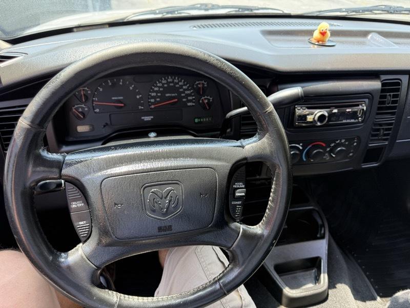 Dodge Dakota  2002