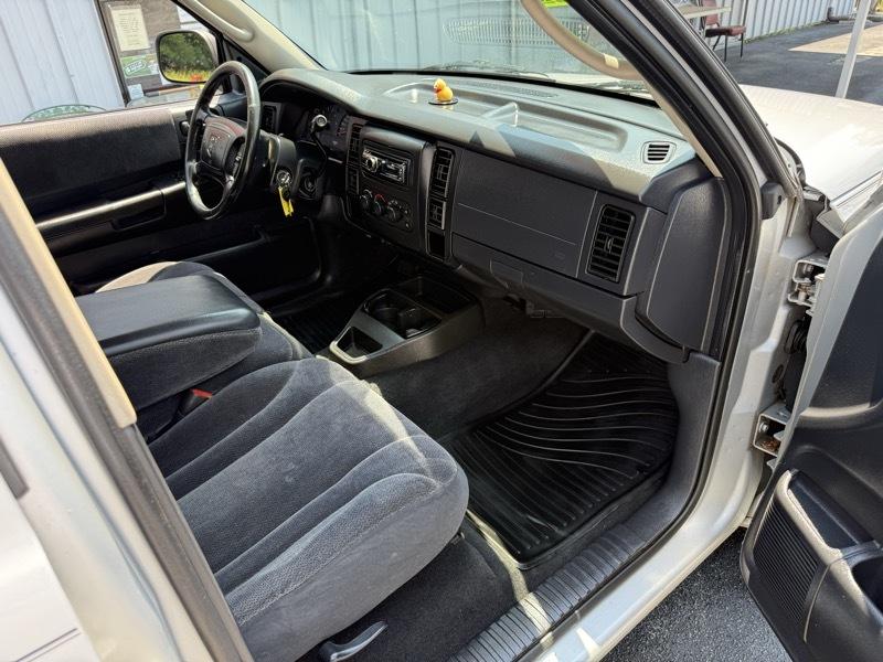 Dodge Dakota  2002