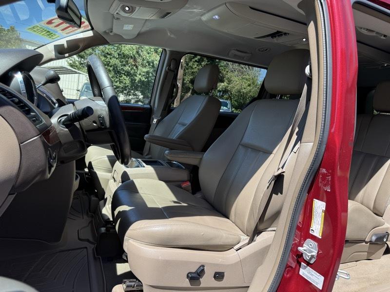 Chrysler Town & Country  2016
