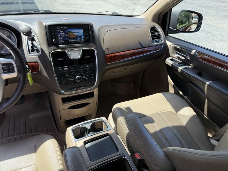 Chrysler Town & Country  2016