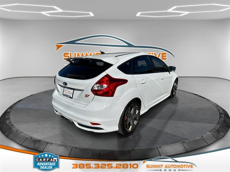 Ford Focus  2014
