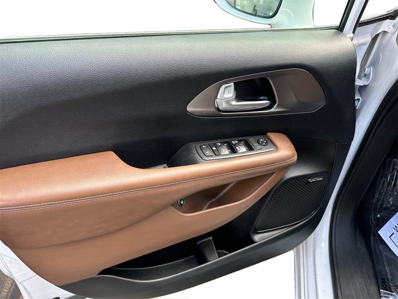 Chrysler Pacifica Hybrid  2018