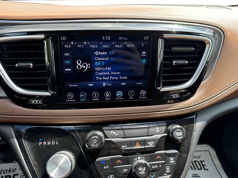 Chrysler Pacifica Hybrid  2018