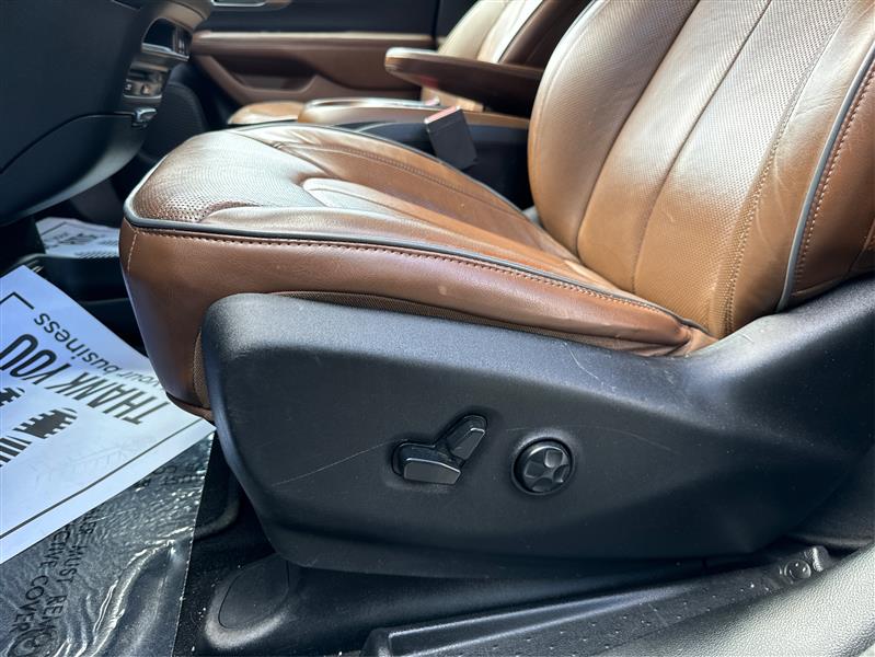 Chrysler Pacifica Hybrid  2018