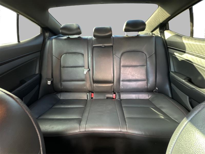 Hyundai Elantra  2020