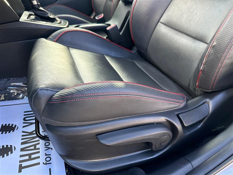 Hyundai Elantra  2020