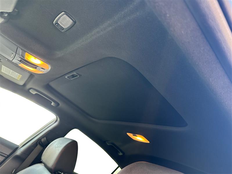 Hyundai Elantra  2020