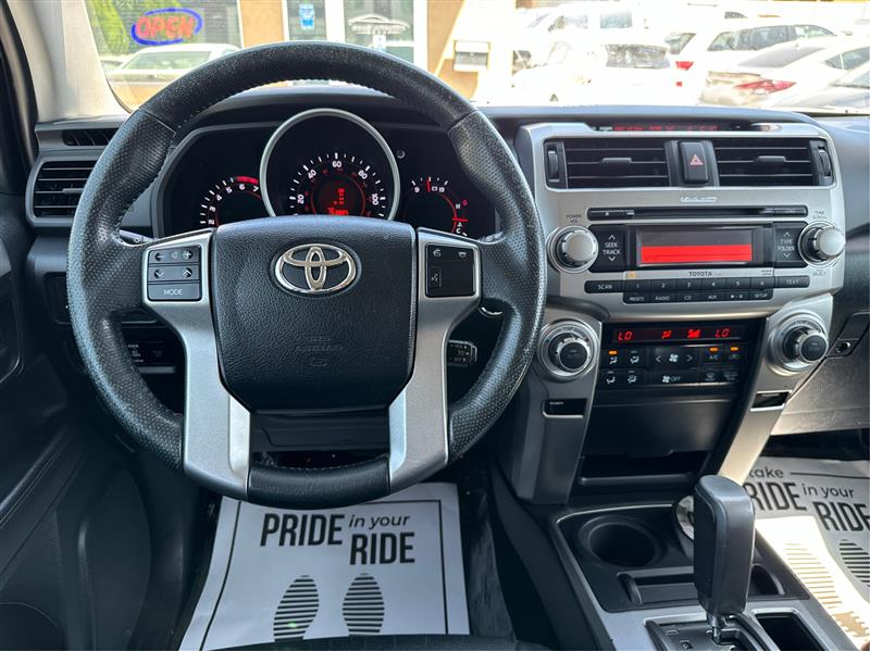 Toyota 4Runner  2011