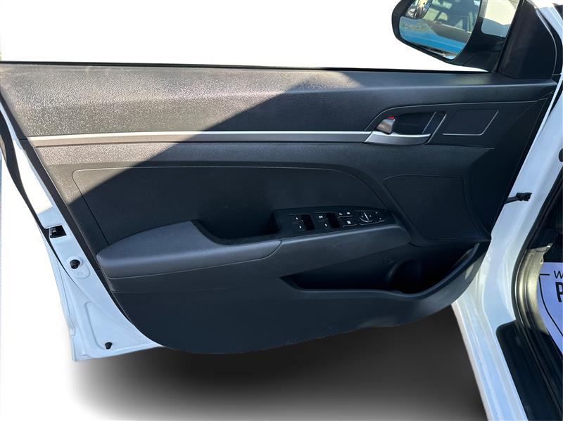 Hyundai Elantra  2018 Hyundai Elantra  2018