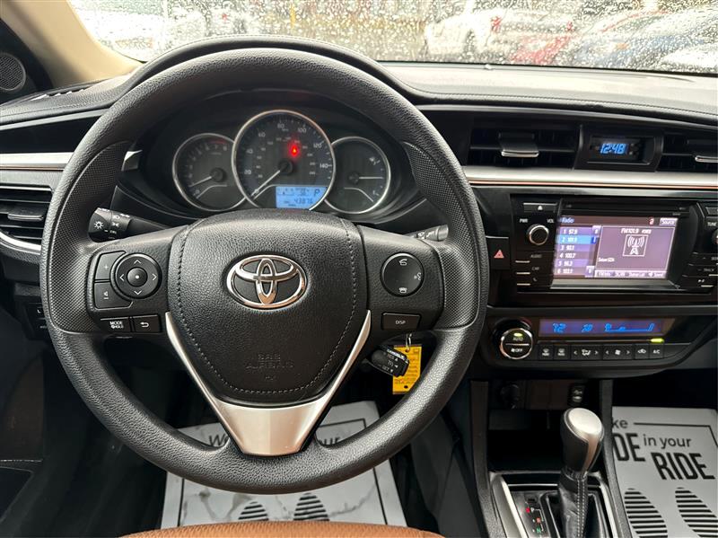 Toyota Corolla  2015