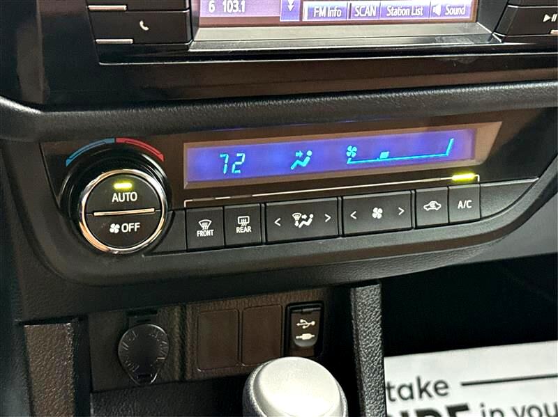 Toyota Corolla  2015