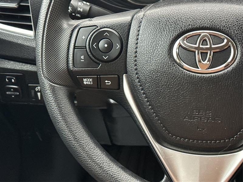 Toyota Corolla  2015