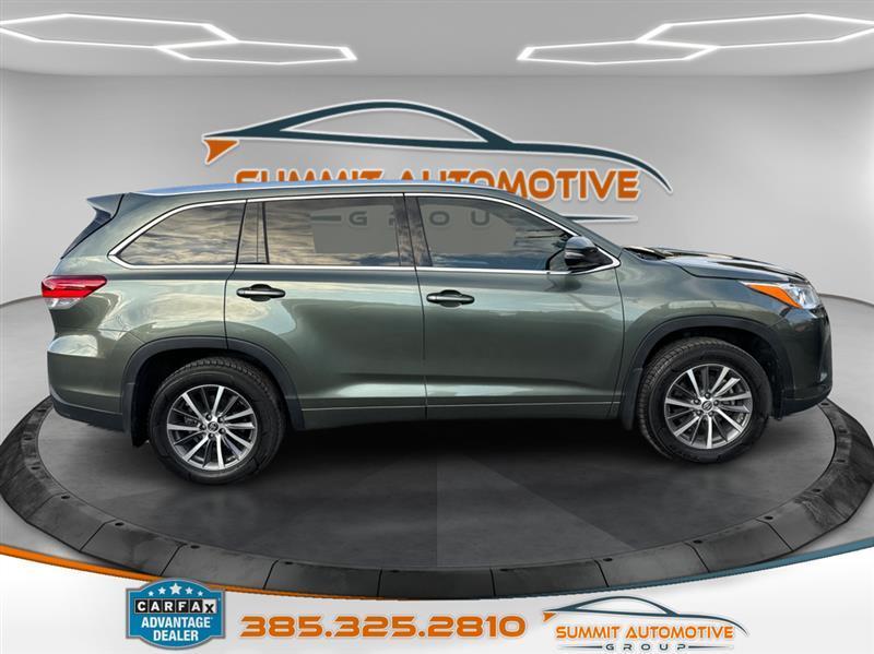 Toyota Highlander  2017