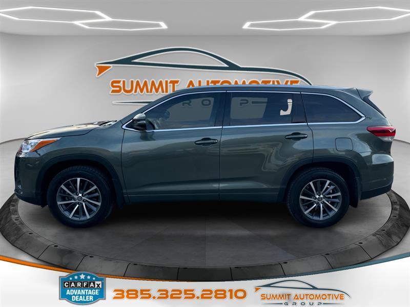 Toyota Highlander  2017