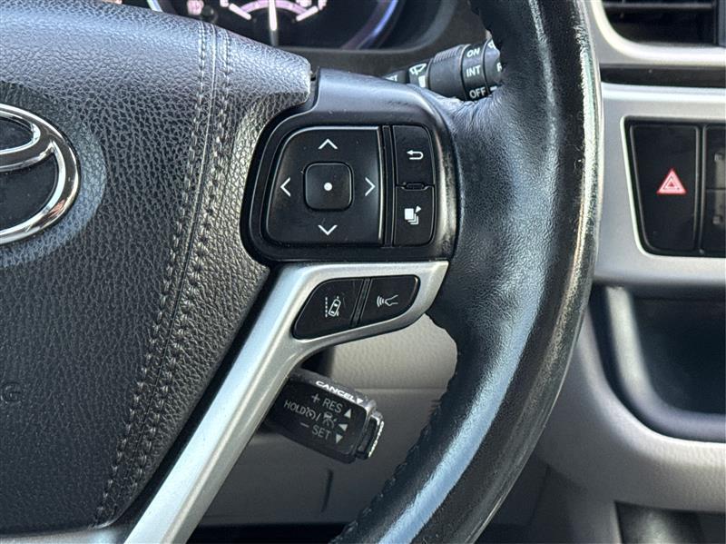 Toyota Highlander  2017