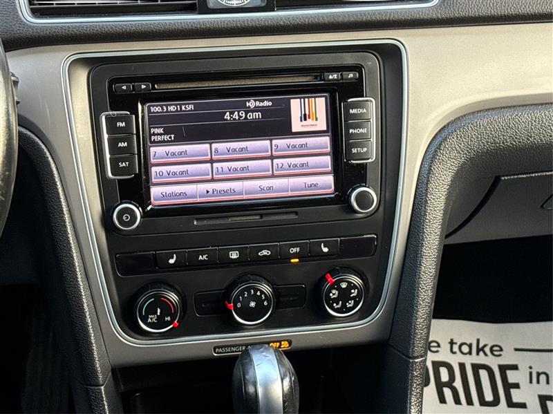 Volkswagen Passat  2015