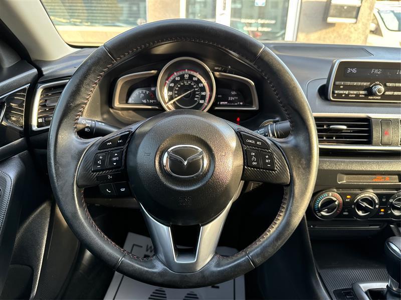 Mazda MAZDA3  2014