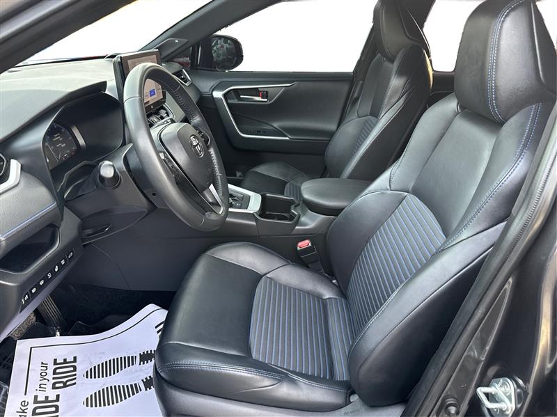 Toyota RAV4 Hybrid  2023