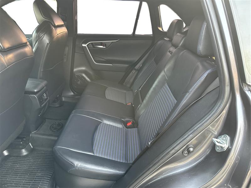 Toyota RAV4 Hybrid  2023