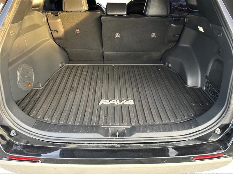 Toyota RAV4 Hybrid  2023