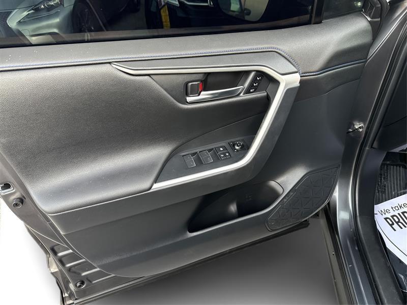 Toyota RAV4 Hybrid  2023