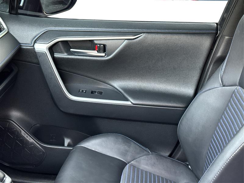 Toyota RAV4 Hybrid  2023