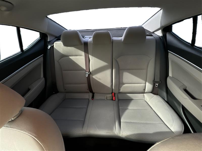 Hyundai Elantra  2020