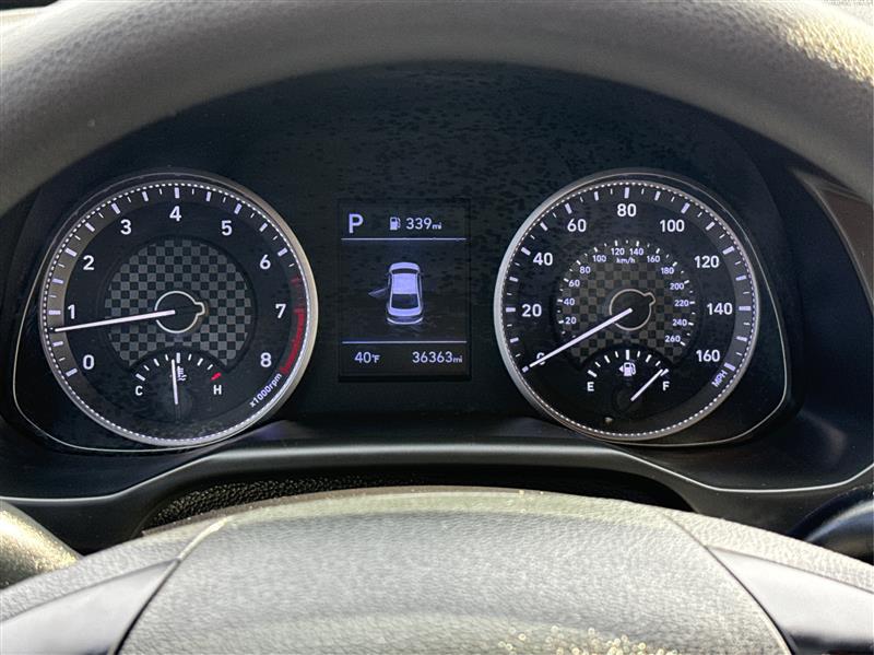 Hyundai Elantra  2020