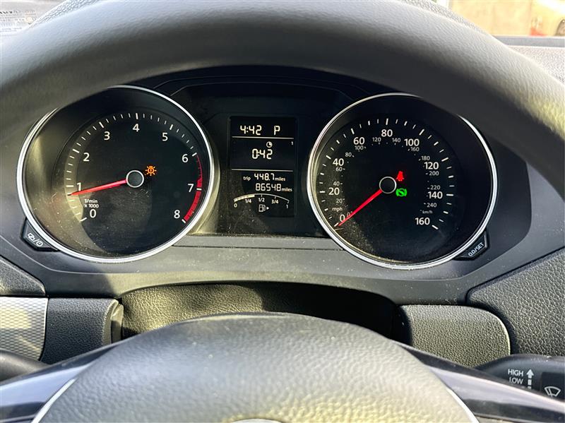 Volkswagen Jetta  2017