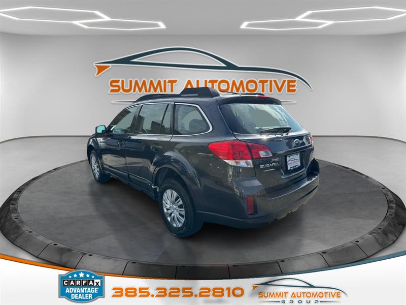 Subaru Outback  2011