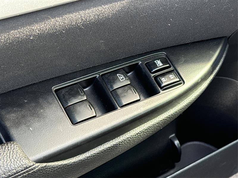 Subaru Outback  2011