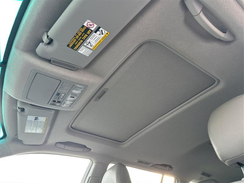 Toyota Highlander  2012