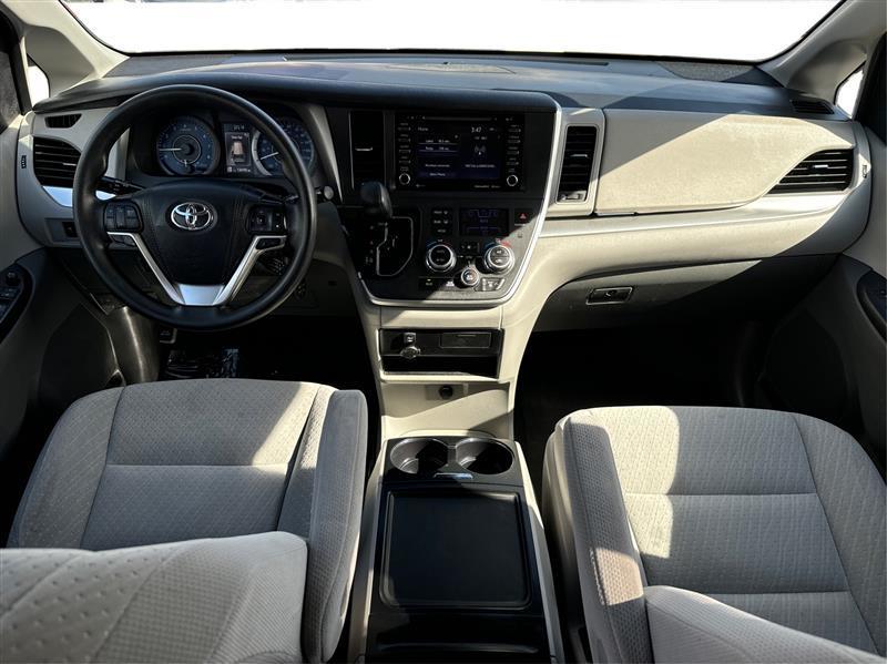 Toyota Sienna  2020