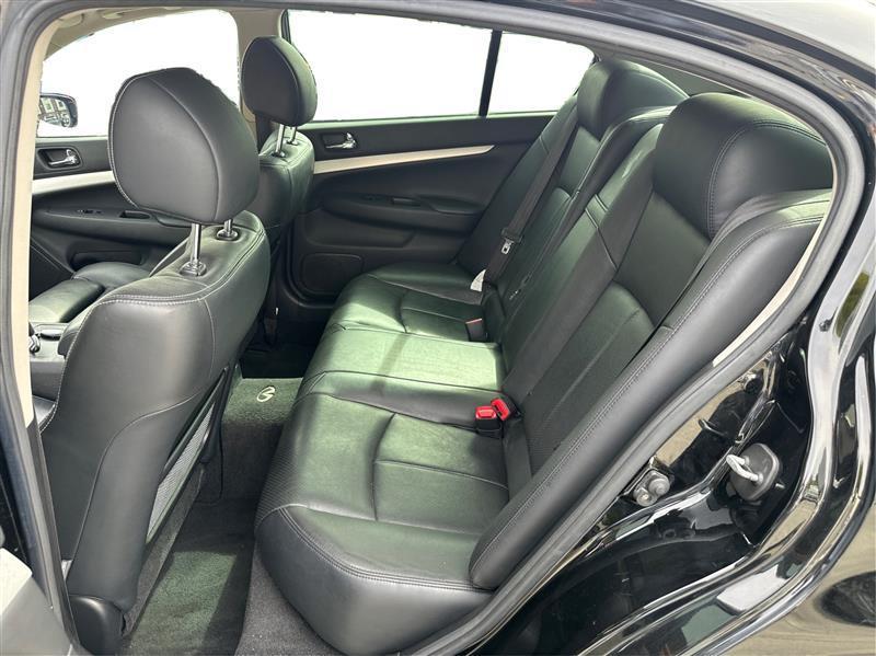 Infiniti G Sedan  2009