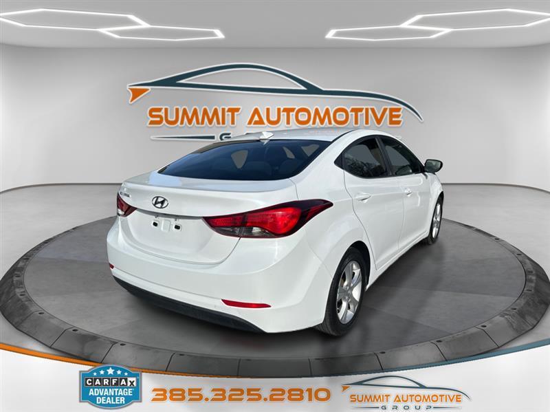 Hyundai Elantra  2016