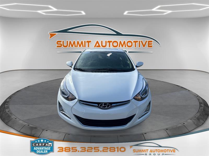 Hyundai Elantra  2016