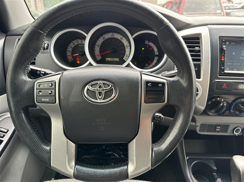 Toyota Tacoma  2013