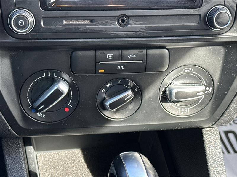 Volkswagen Jetta  2018