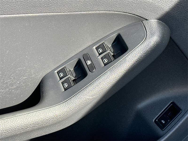 Volkswagen Jetta  2018