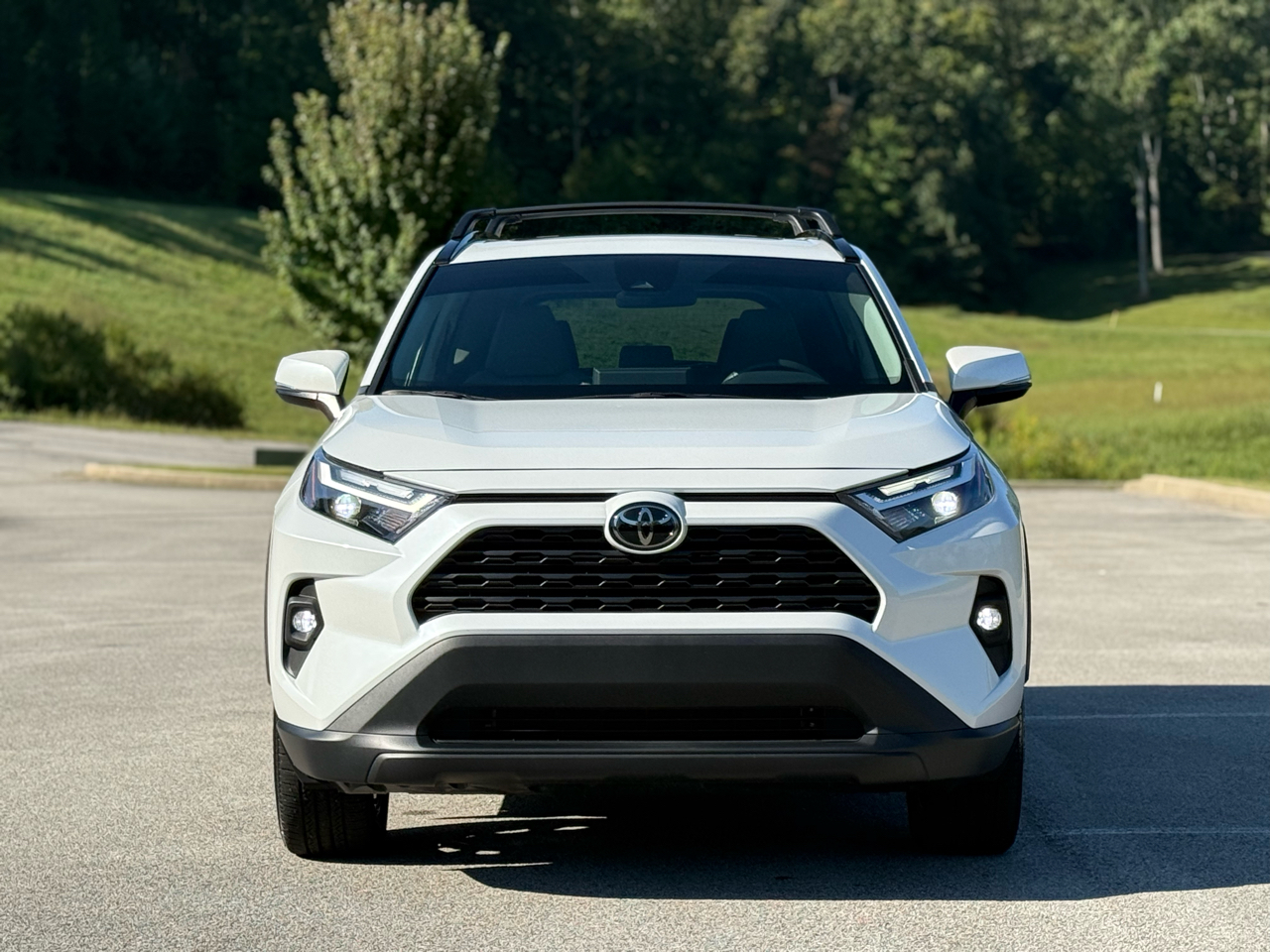 Toyota RAV4 XLE Premium 2025