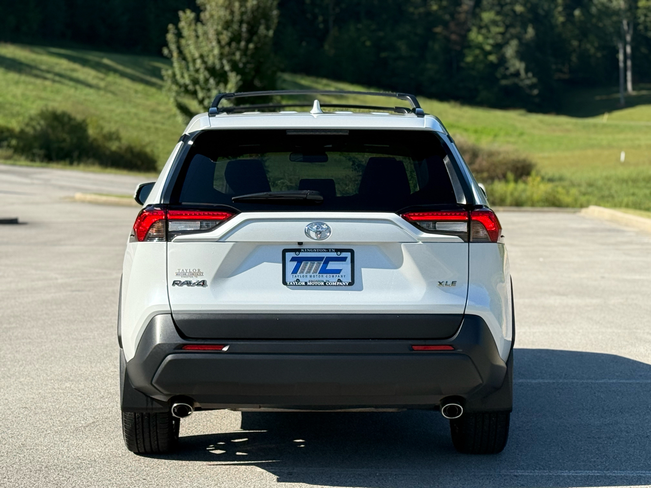 Toyota RAV4 XLE Premium 2025