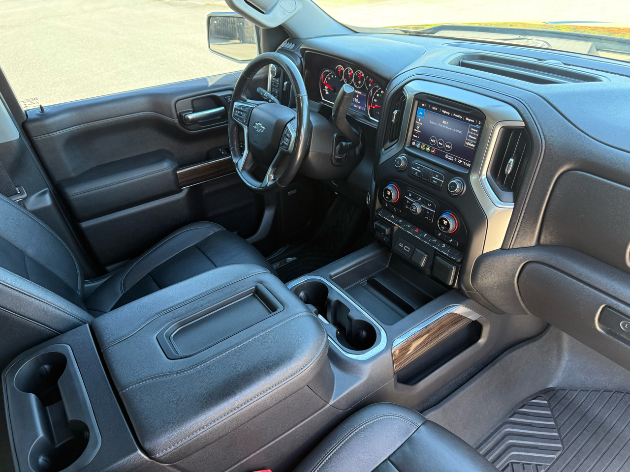 Chevrolet Silverado 1500  2021