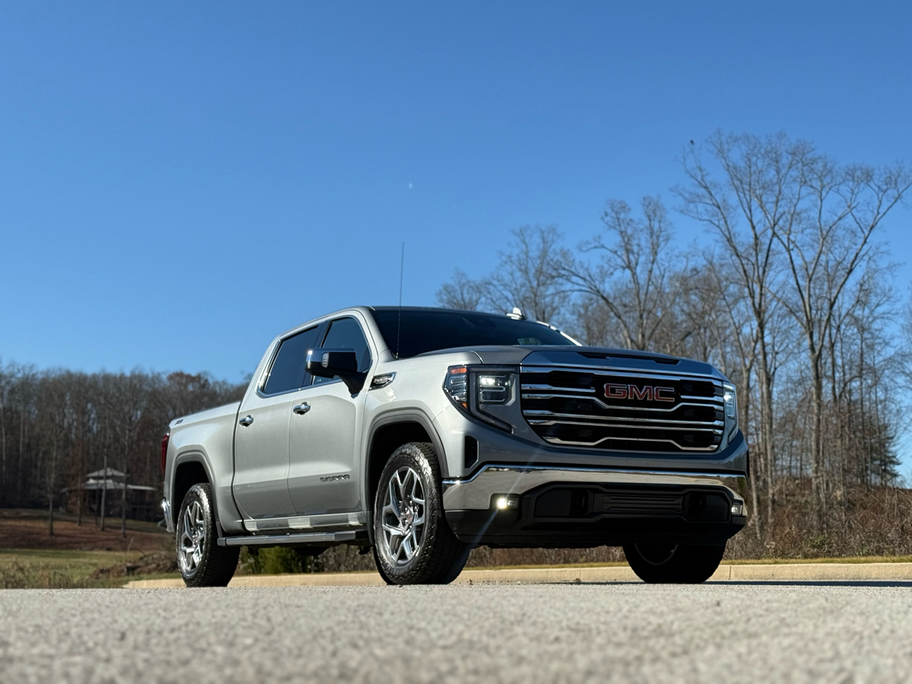 2023 GMC Sierra 1500 SLT Crew Cab 4WD