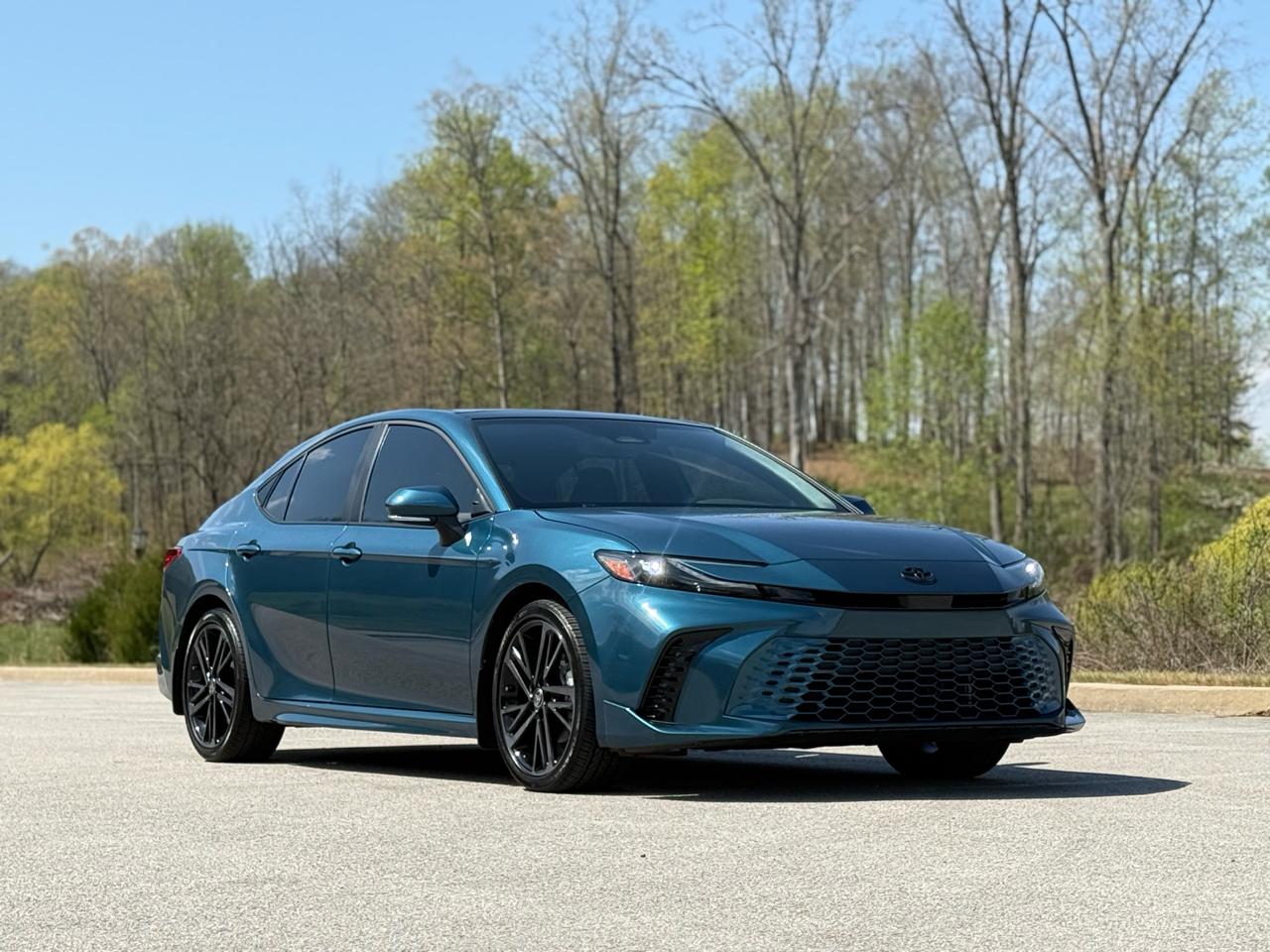 2025 Toyota Camry Hybrid XSE