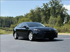 2025 Toyota Camry Hybrid 