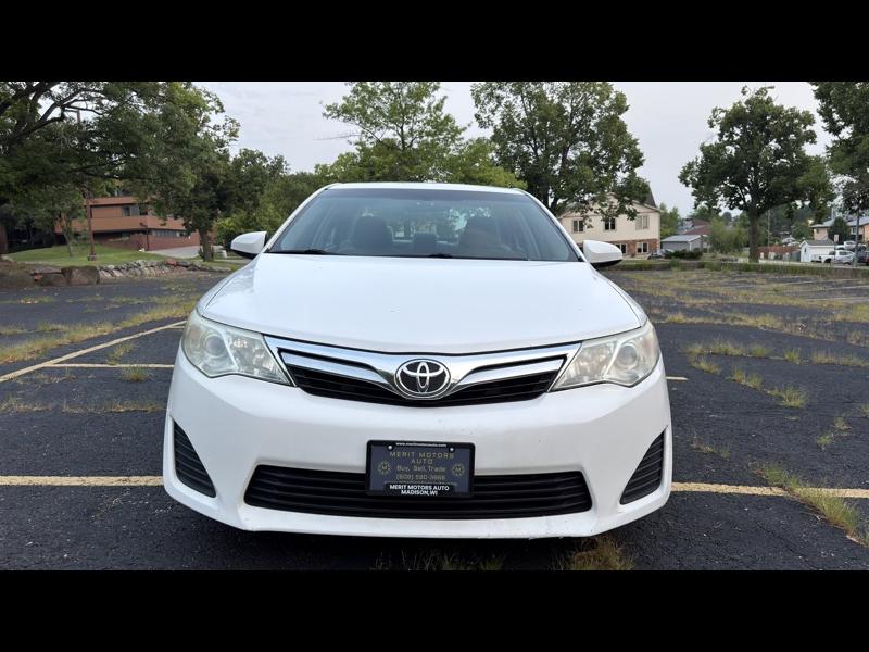 2014 Toyota Camry 2dr Cpe DX Auto
